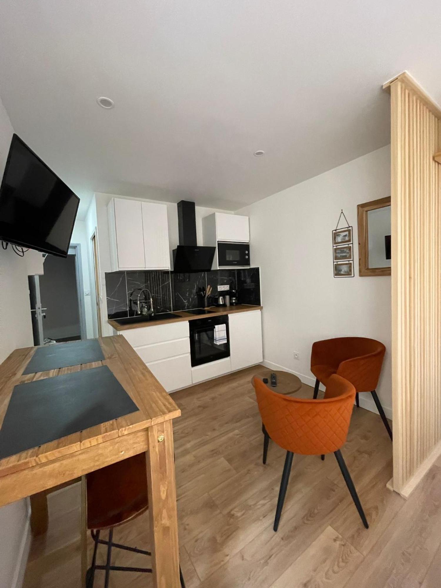 Appartement, Centre Langres 2 ภายนอก รูปภาพ